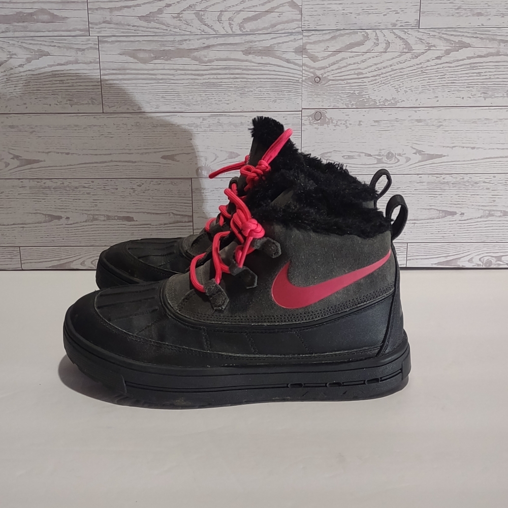 Nike Kids Woodside Chukka 2 (GS) Boots Size 6Y
